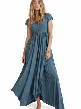 Z769. Free People FP Beach Flowing Teal Maxi Dress with Cap Sleeves NWT